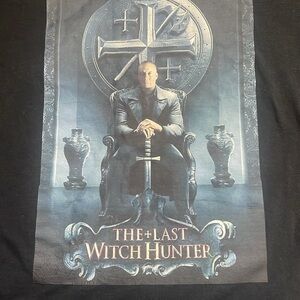 The last witch Hunter men’s xl VIn Diesel